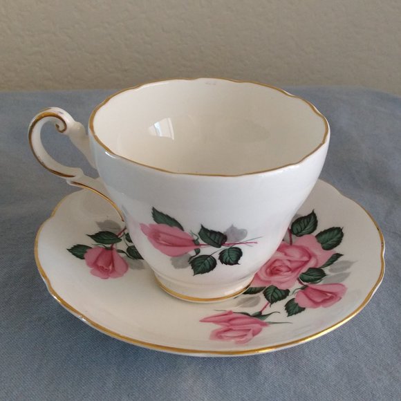 PINK ROSE GOLD TRIM GROSVENOR BONE CHINA ENGLAND TEACUP SAUCER SET SCALLOPED - Picture 8 of 14